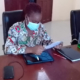 Antoinette Kromah, un travailleur de la santé de CliniLab. Cliniques et laboratoires privés, comme CliniLab, devraient jouer un rôle essentiel dans la réponse de COVID-19 au Libéria.